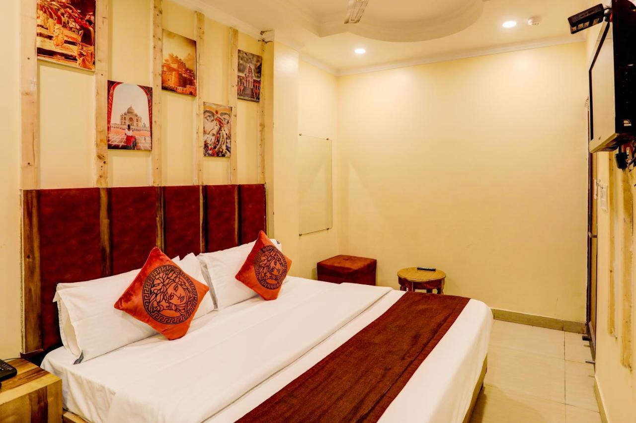 Hotel Nityaa Suites New Delhi Eksteriør billede