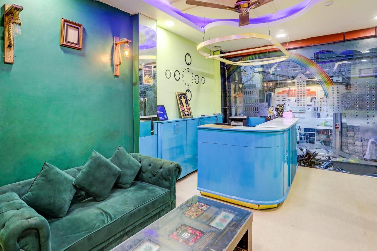 Hotel Nityaa Suites New Delhi Eksteriør billede