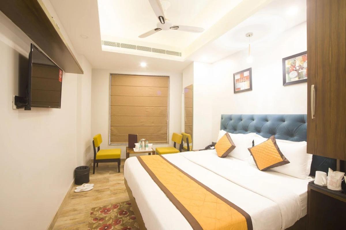 Hotel Nityaa Suites New Delhi Eksteriør billede